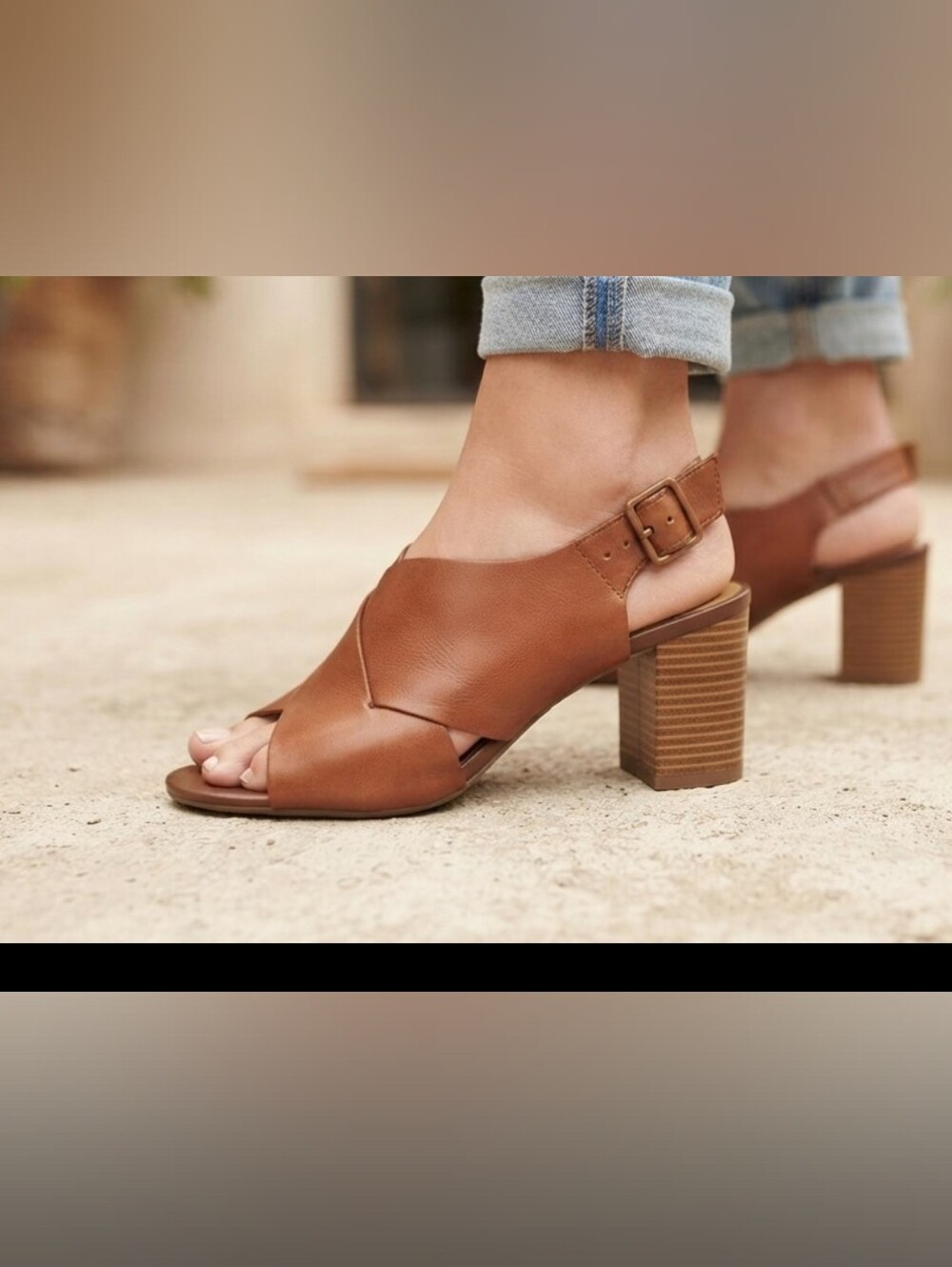 ​Clarks Collection Women’s Deva Janie Tan Leather Block Heel Sandals Size US 9 M
